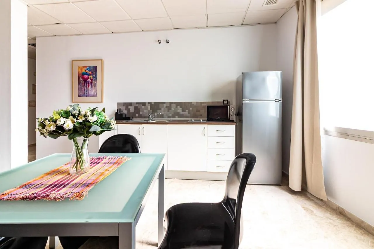 Saenz Suites Gallery By Bossh! Apartments Málaga