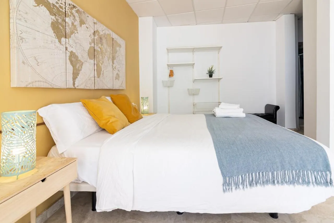 Saenz Suites Gallery By Bossh! Apartments Málaga