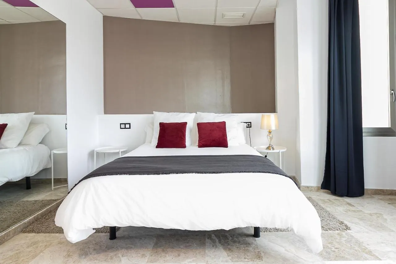 Saenz Suites Gallery By Bossh! Apartments Málaga