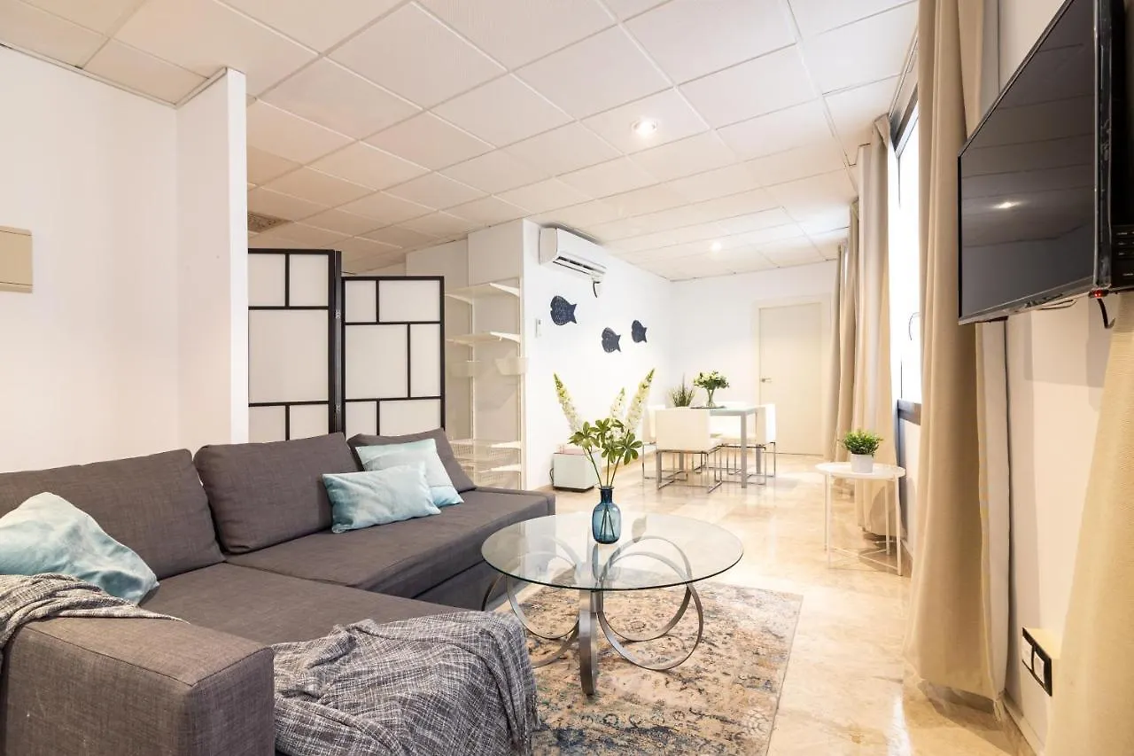 Saenz Suites Gallery By Bossh! Apartments Malaga