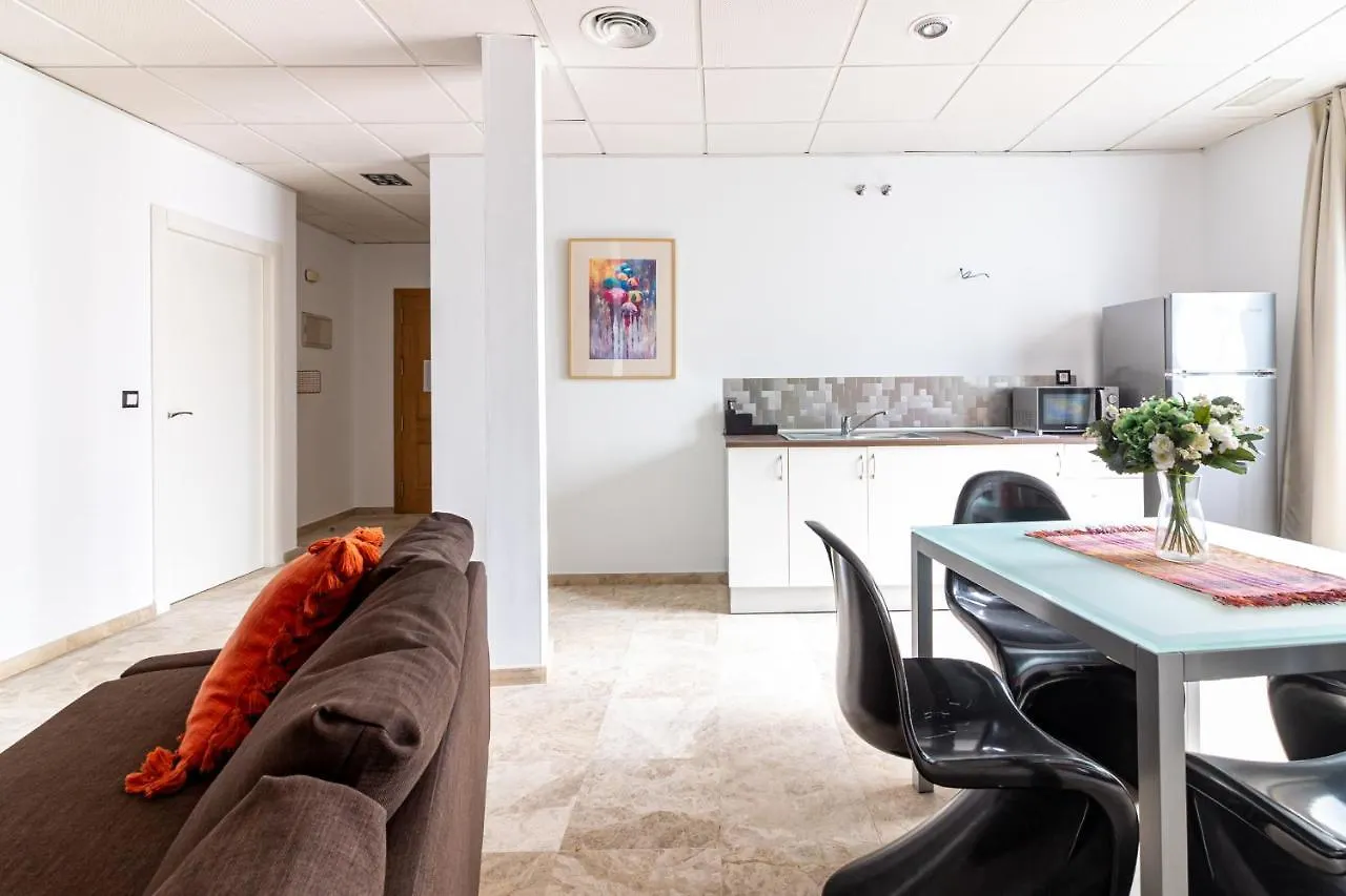 Saenz Suites Gallery By Bossh! Apartments Malaga
